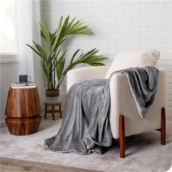 Bare Home Fleece Blanket - King Blanket - Grey - Lightweight Blanket for Bed - Picture 6 of 7